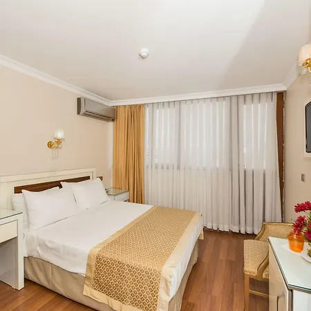 Hotel Anka 4*
